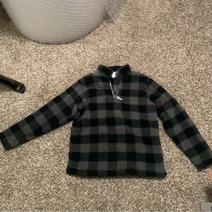 J. America Black and Gray Fleece Pullover, Size Medium